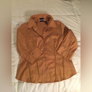 Stretch Women’s size M tailored blouse, M